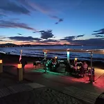 Beachfront In Alicante 德尼亚