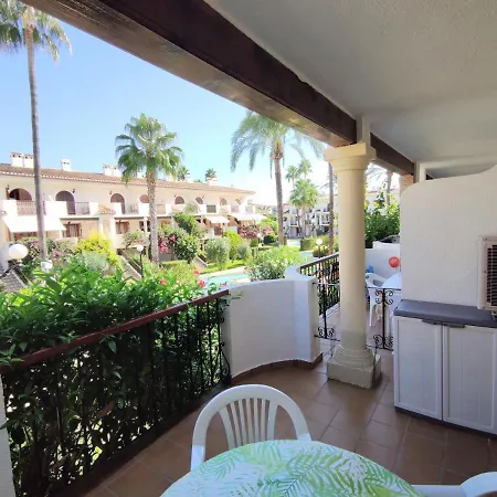 Seaside In Alicante Apartamento *